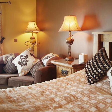 The Blue Bell Inn Weaverthorpe Eksteriør billede