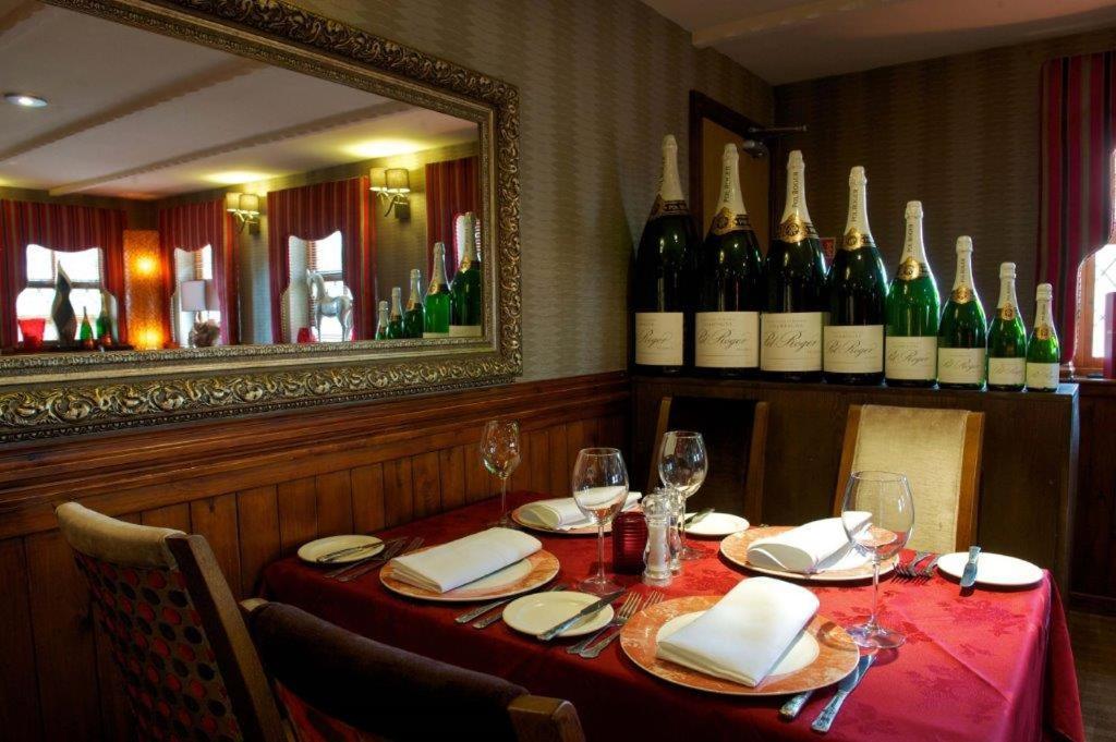 The Blue Bell Inn Weaverthorpe Eksteriør billede