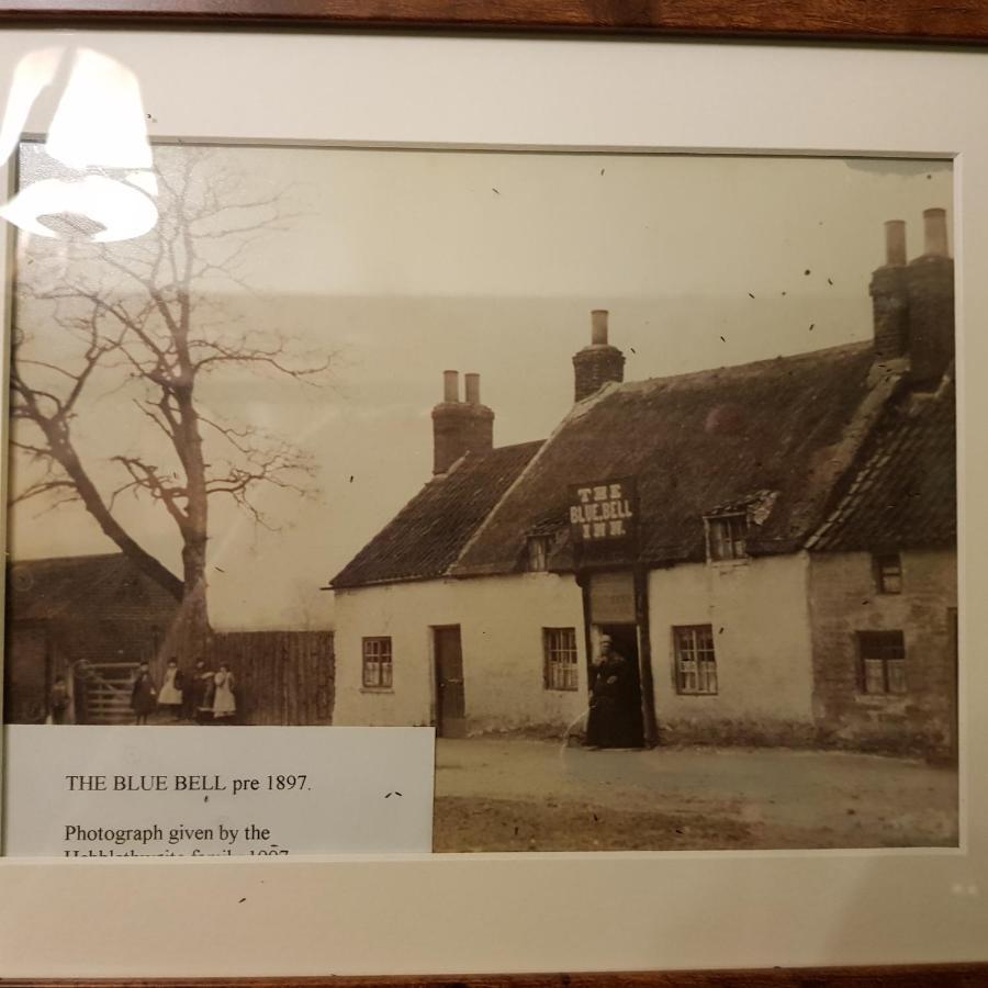 The Blue Bell Inn Weaverthorpe Eksteriør billede