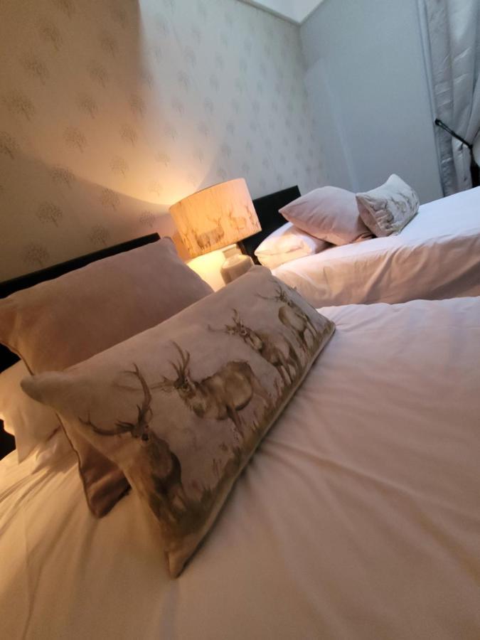 The Blue Bell Inn Weaverthorpe Eksteriør billede